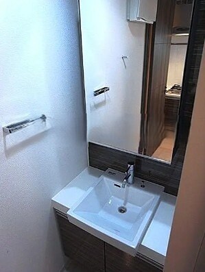 新宿三丁目駅 徒歩4分 8階の物件内観写真