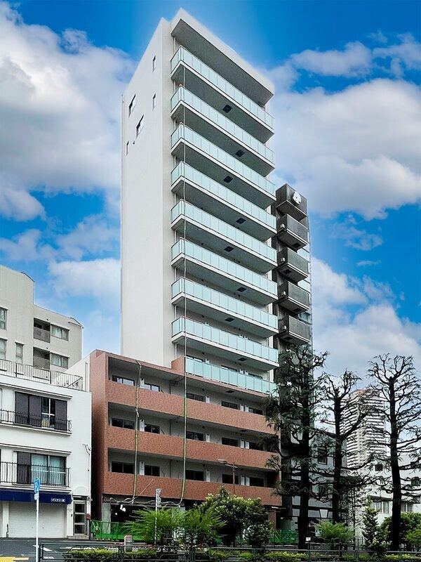 東京都新宿区富久町の物件外観写真