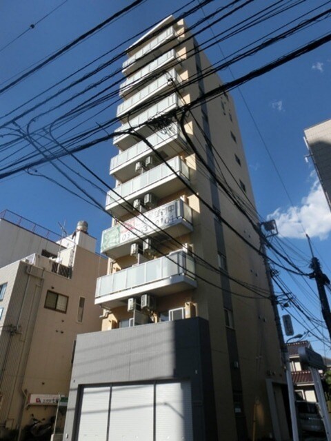 東新宿駅 徒歩7分の物件外観写真