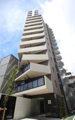 東京都新宿区富久町の物件外観写真