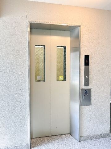 西新宿駅 徒歩8分 2階の物件内観写真