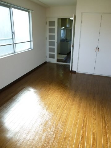 フローラル二瀬の物件内観写真