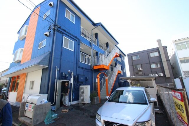 フローラル二瀬の物件外観写真