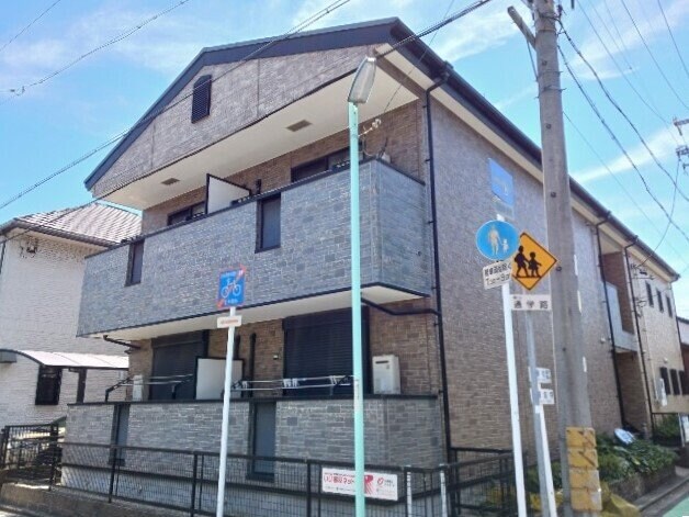 シームリー・ハウスの物件外観写真