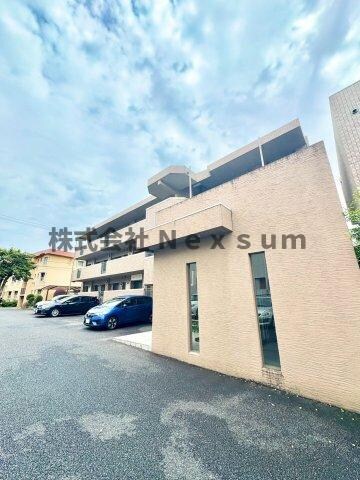 ホリーステージ城山の物件外観写真