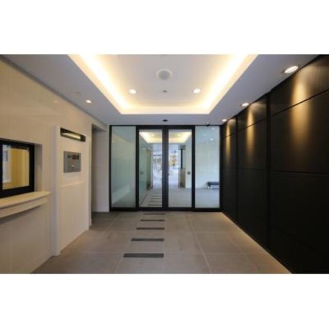 アデグランツ大須の物件外観写真