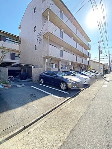 レージュ松原の物件外観写真