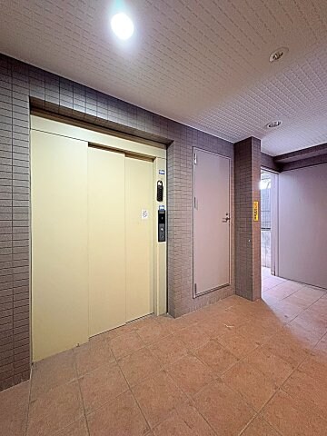 ＹＨＯスクエアの物件内観写真