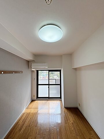 ＹＨＯスクエアの物件内観写真