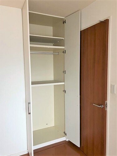 サーパス本山鹿子町の物件内観写真