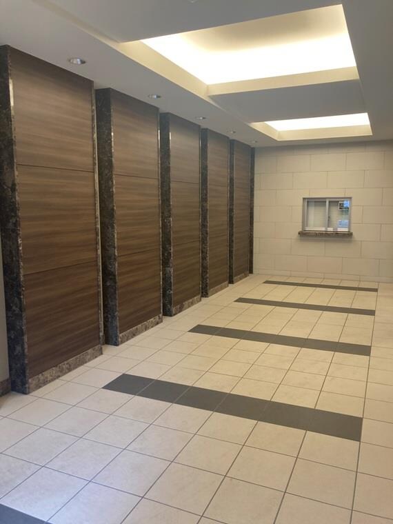 プレサンスロジェ本陣駅前の物件外観写真