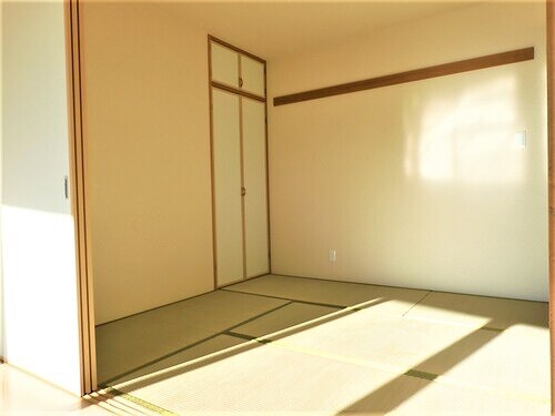 ベレーサ鶴舞公園の物件内観写真