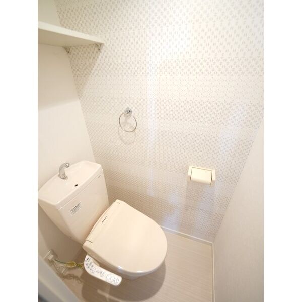 尼ケ坂駅 徒歩9分 2階の物件内観写真