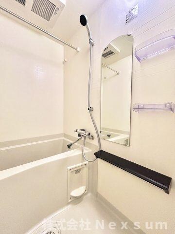 アステリ鶴舞トゥリアの物件内観写真