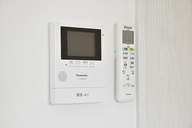 コンフォート上高畑の物件内観写真