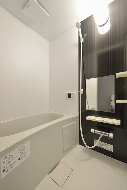 コンフォート上高畑の物件内観写真