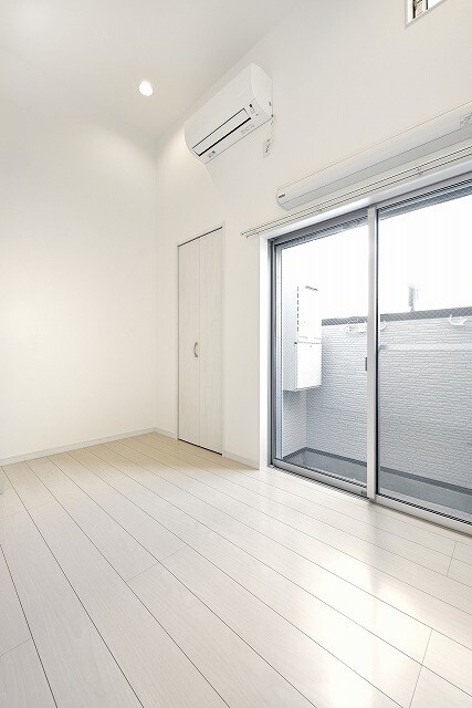 コンフォート上高畑の物件内観写真