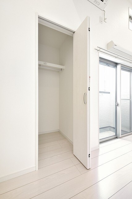 コンフォート上高畑の物件内観写真