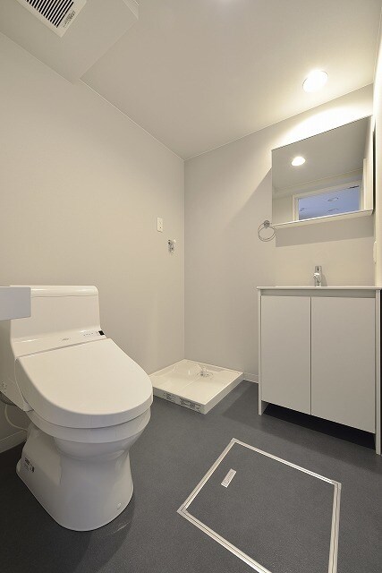 コンフォート上高畑の物件内観写真