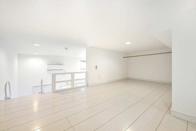 コンフォート上高畑の物件内観写真