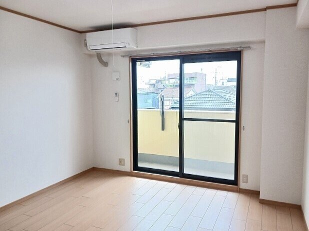 ライラックの物件内観写真