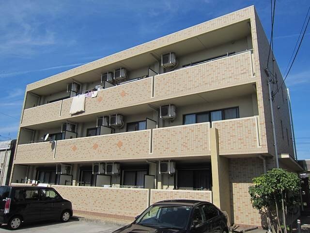 ライラックの物件外観写真