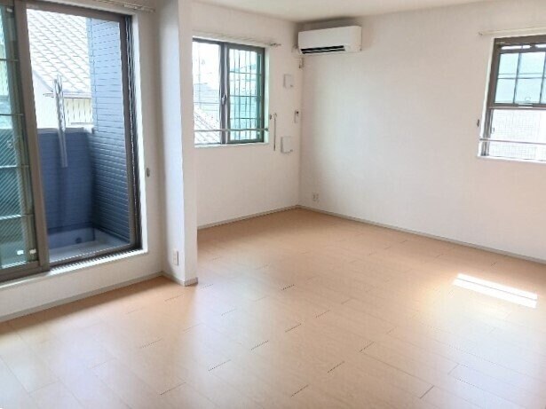 太陽の物件内観写真