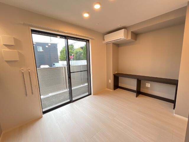 エアル（ｅａｒｌ）の物件内観写真