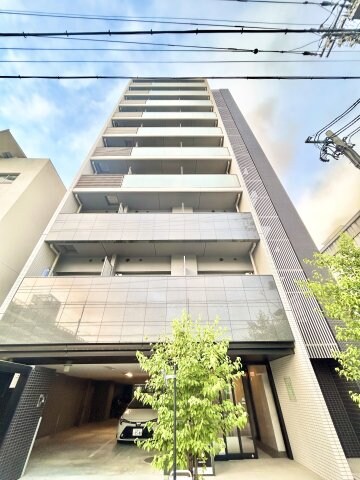 アデグランツ上前津の物件外観写真