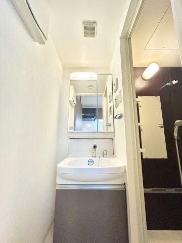 アデグランツ上前津の物件内観写真