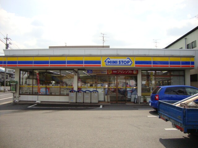 マロンステージＢ棟の物件外観写真