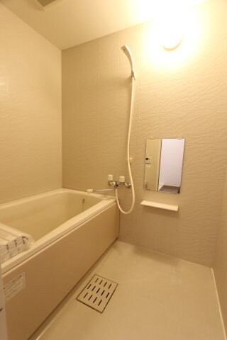 クレストコートの物件内観写真