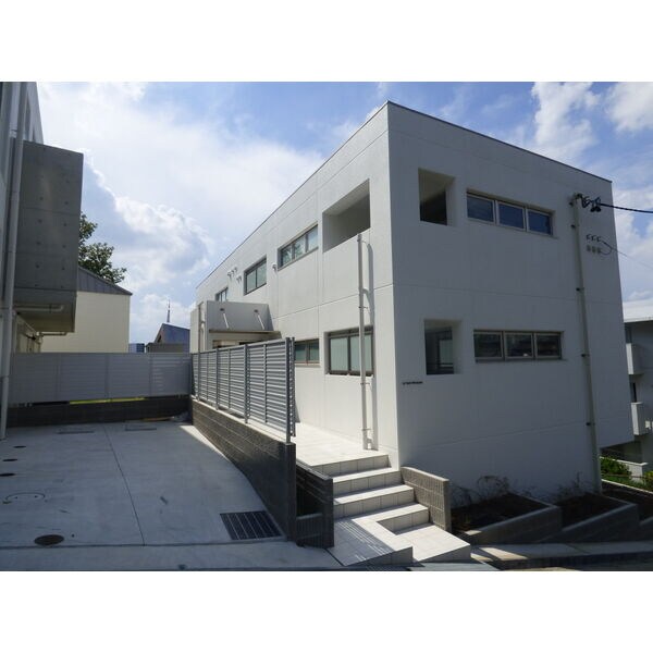 Le Vent Motoyama（ルヴァンモトヤマ）の物件外観写真