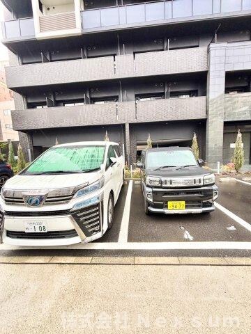 ディアレイシャス矢場町の物件外観写真