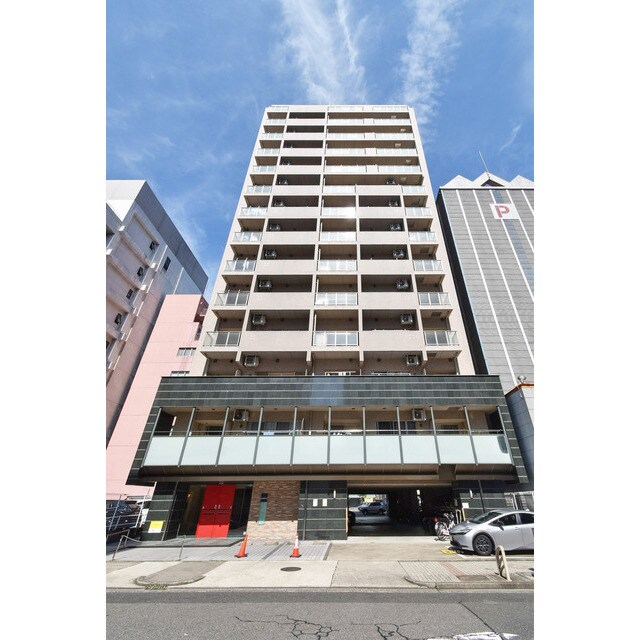 Gramercy Shirakawa Koenの物件外観写真