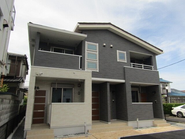 Ｌａ　Ｌｕｃｅ（ラルーチェ）の物件外観写真