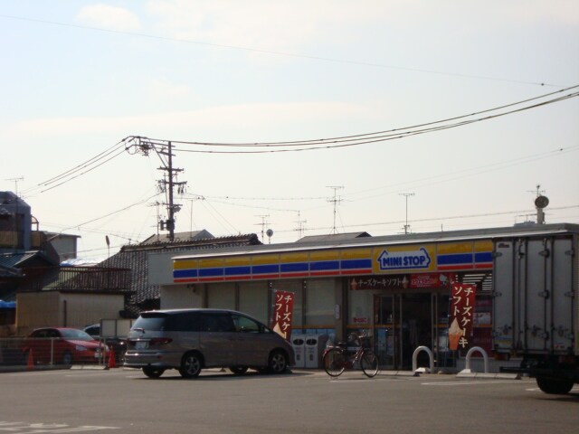 プレジデント・川中の物件外観写真