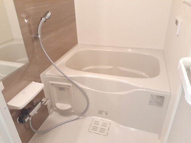 アスセーナ　並木の物件内観写真