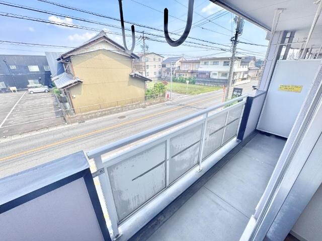 シャトーエルクの物件内観写真