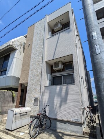 ダフォディルの物件外観写真