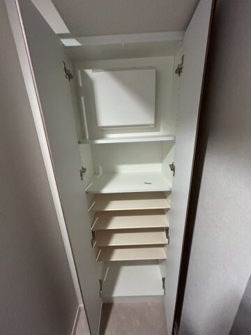 クレヴィスタ名駅南の物件内観写真