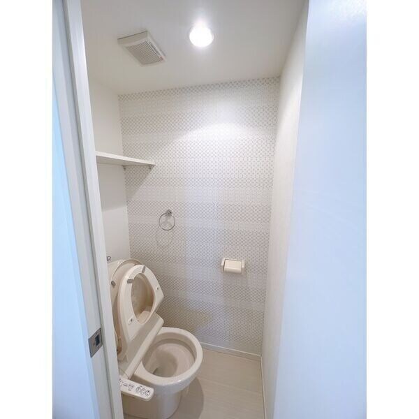 尼ケ坂駅 徒歩9分 1階の物件内観写真