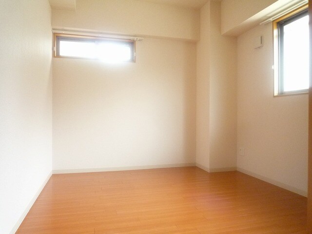 ヒルズ楠南の物件内観写真