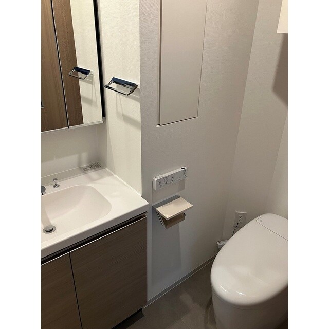 ザ・パークハビオ新栄の物件内観写真