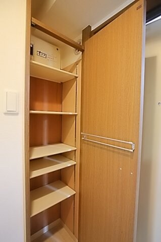 ルミエール山中の物件内観写真