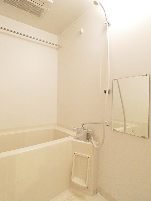 ルミエール山中の物件内観写真