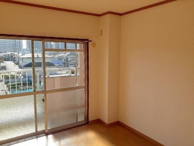 エステート万町の物件内観写真