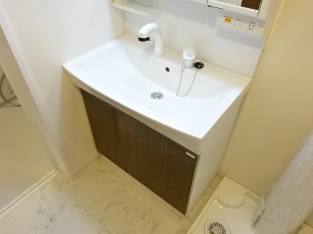 Berg SAKAEの物件内観写真