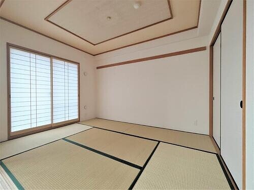 ライオンズガーデン植田中央の物件内観写真