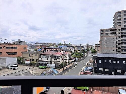 ライオンズガーデン植田中央の物件内観写真